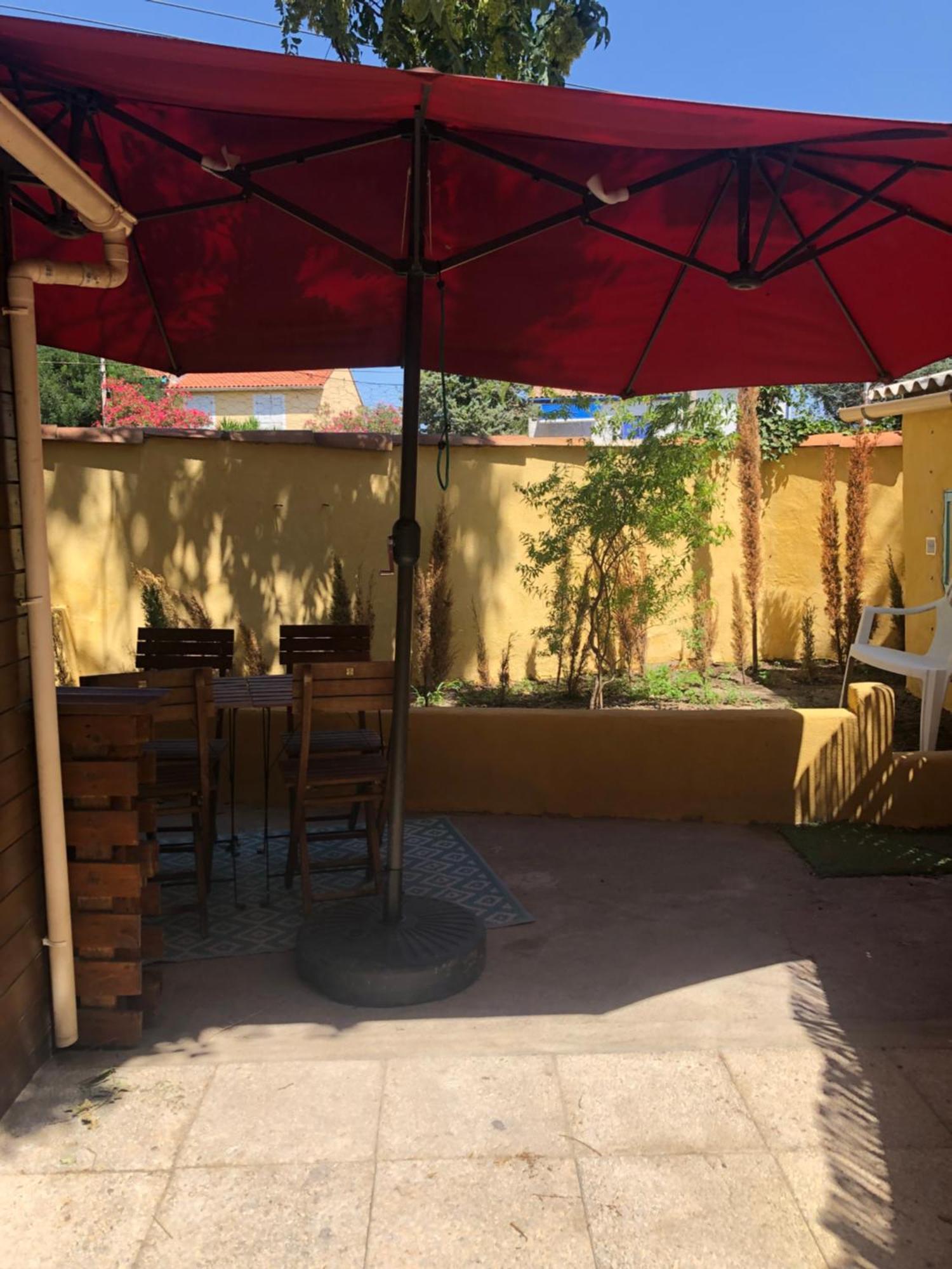 Grand T2 Climatise Avec Jardin Et Spa Narbonne Buitenkant foto