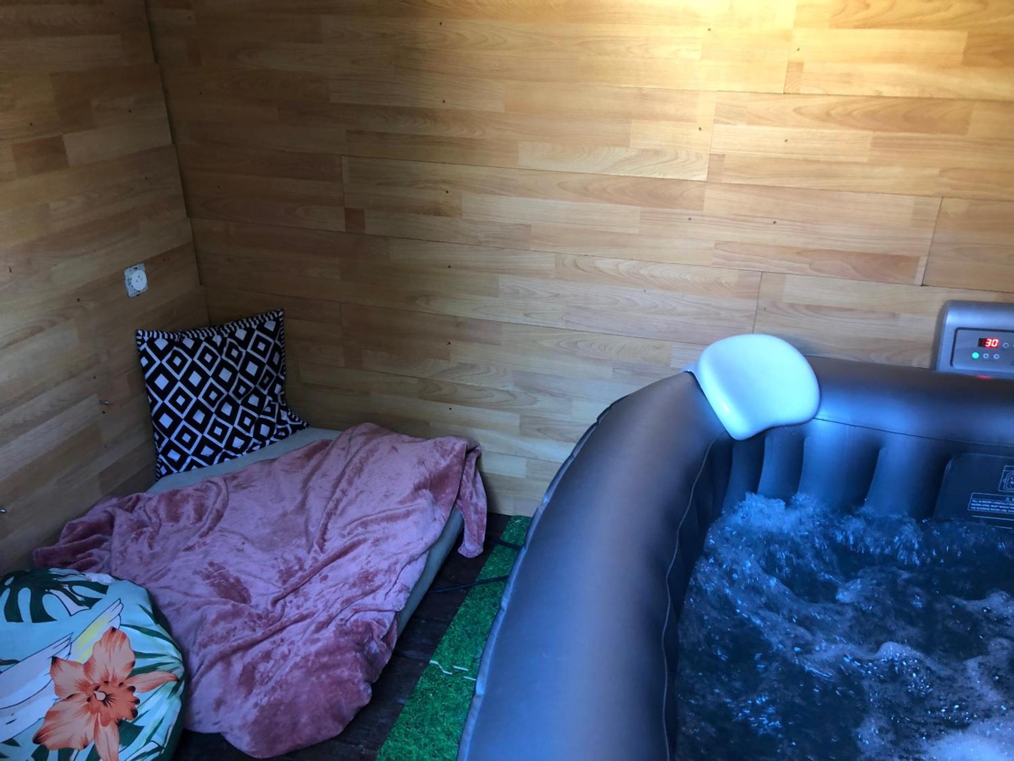 Grand T2 Climatise Avec Jardin Et Spa Narbonne Buitenkant foto